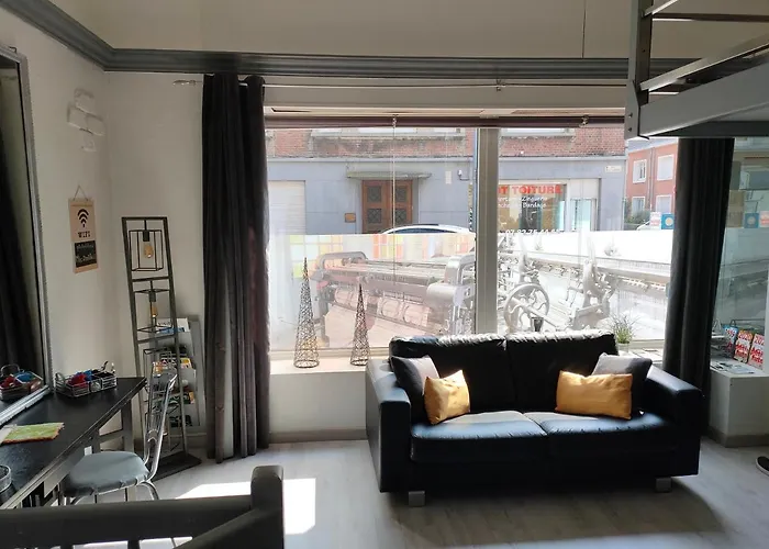 La Denteliere * Calais