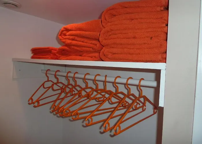 Semesterbostad La Denteliere *